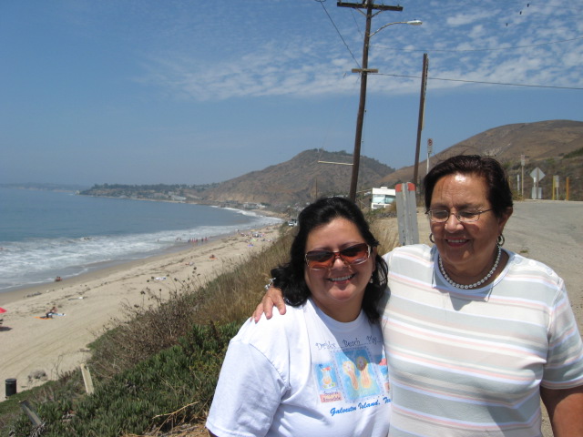 617x456 pixels (103K)